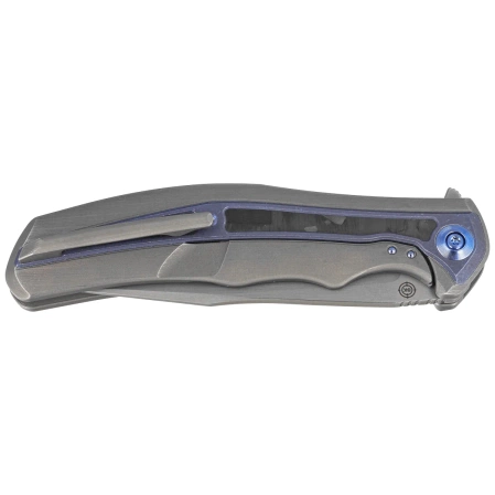 Nóż składany WE Knife Zonda Gray Hand Rubbed Titanium / Marble Carbon Fiber, Gray Hand Rubbed CPM 20CV by Kellen Bogardus (WE22016-4)