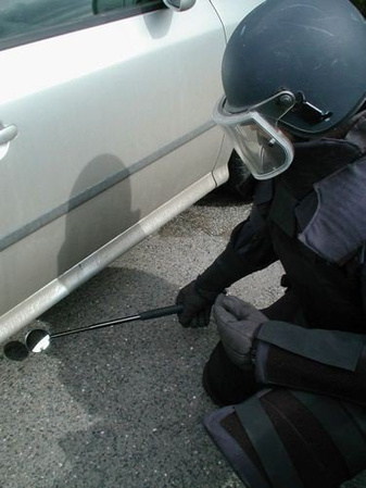 ESP Tactical Mirror Ø 92mm for Bonowi Expandable Baton, holder (BMO-03-18 / BMH-03)