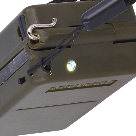 Dingo Green Outdoor Compass with outdoor accessories (33755)